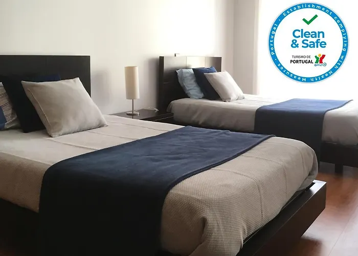 Sao Martinho Do Porto Beach Apartment