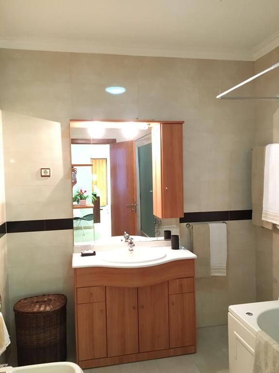 Sao Martinho Do Porto Beach Apartment